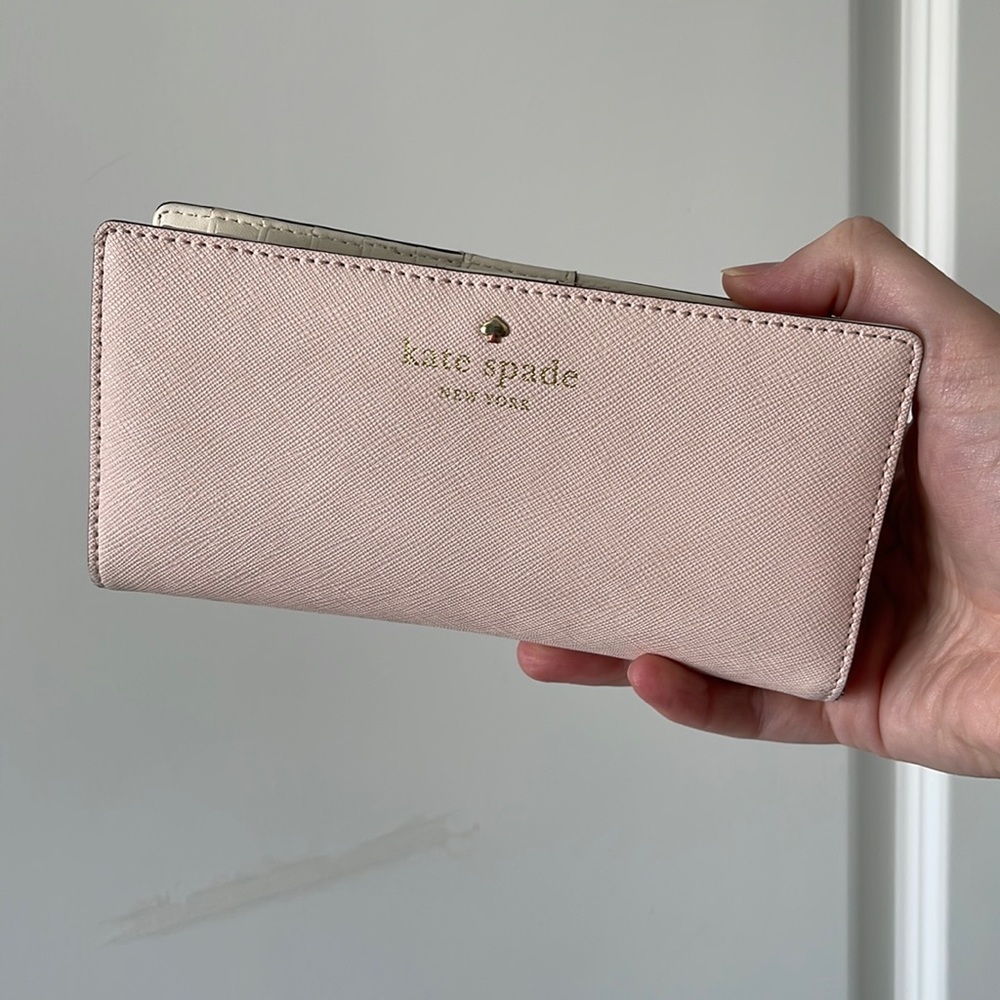Kate Spade / Pink Wallet
